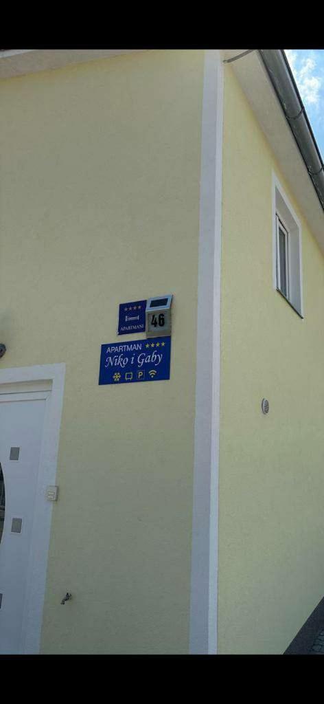 Apartman Niko Und Gaby Vodice Exteriör bild